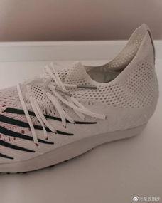 最新跑鞋爆料,揭秘最新爆料中的科技与设计革新